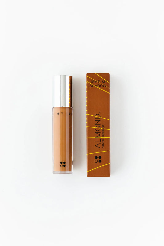 Light My Shadow - Natural Concealer - Almond