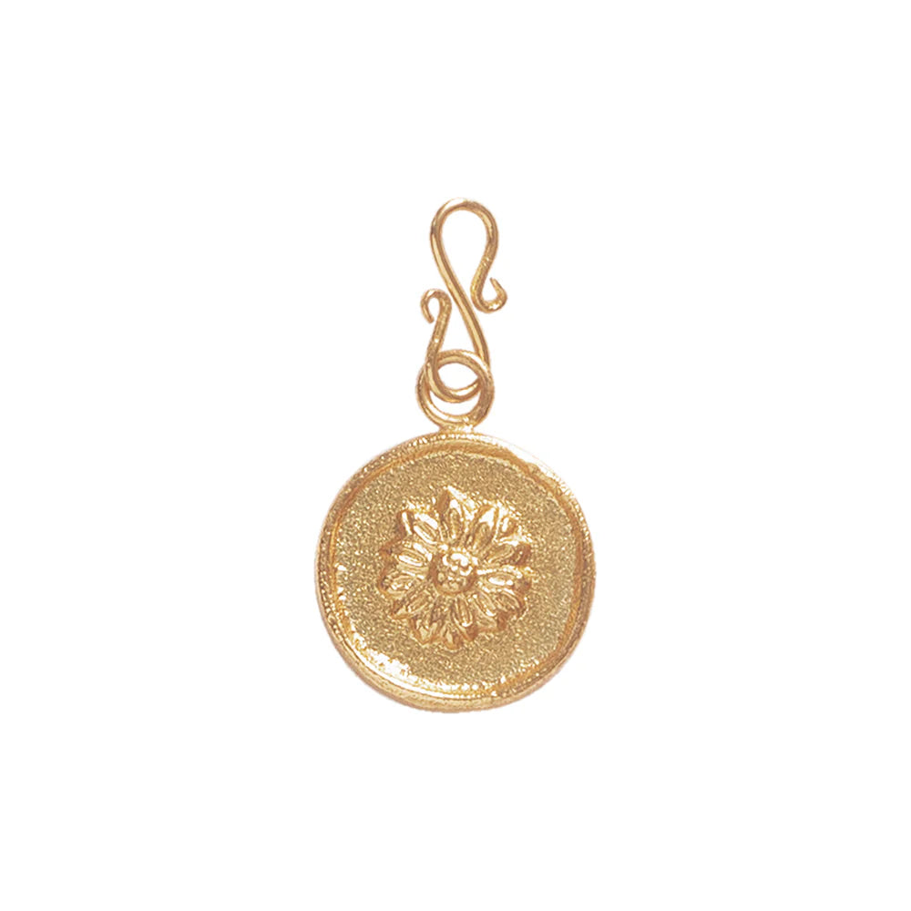 Daisy Vintige Coin charm